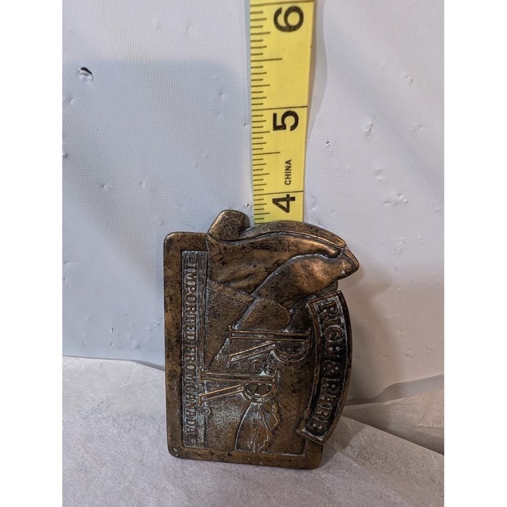 Vintage Rich & Rare R&R Canadian Whisky Belt Buckle Imported From Canada - Picture 2 of 4